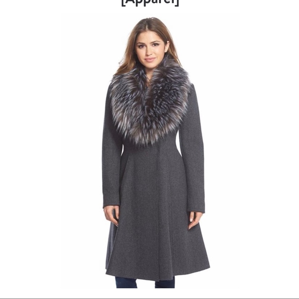 Wool pea coat removable fur collar